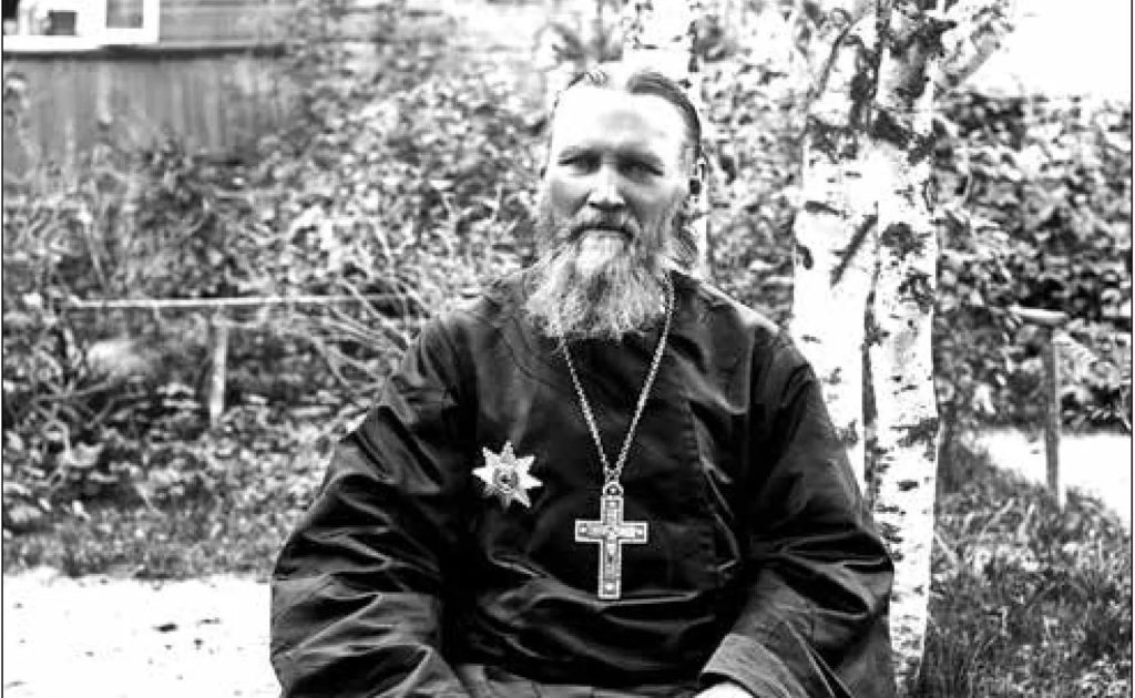 Ioann-Kronschtadtskii-svyaschennik-Russkoi-pravoslavnoi-zerkvi............jpg